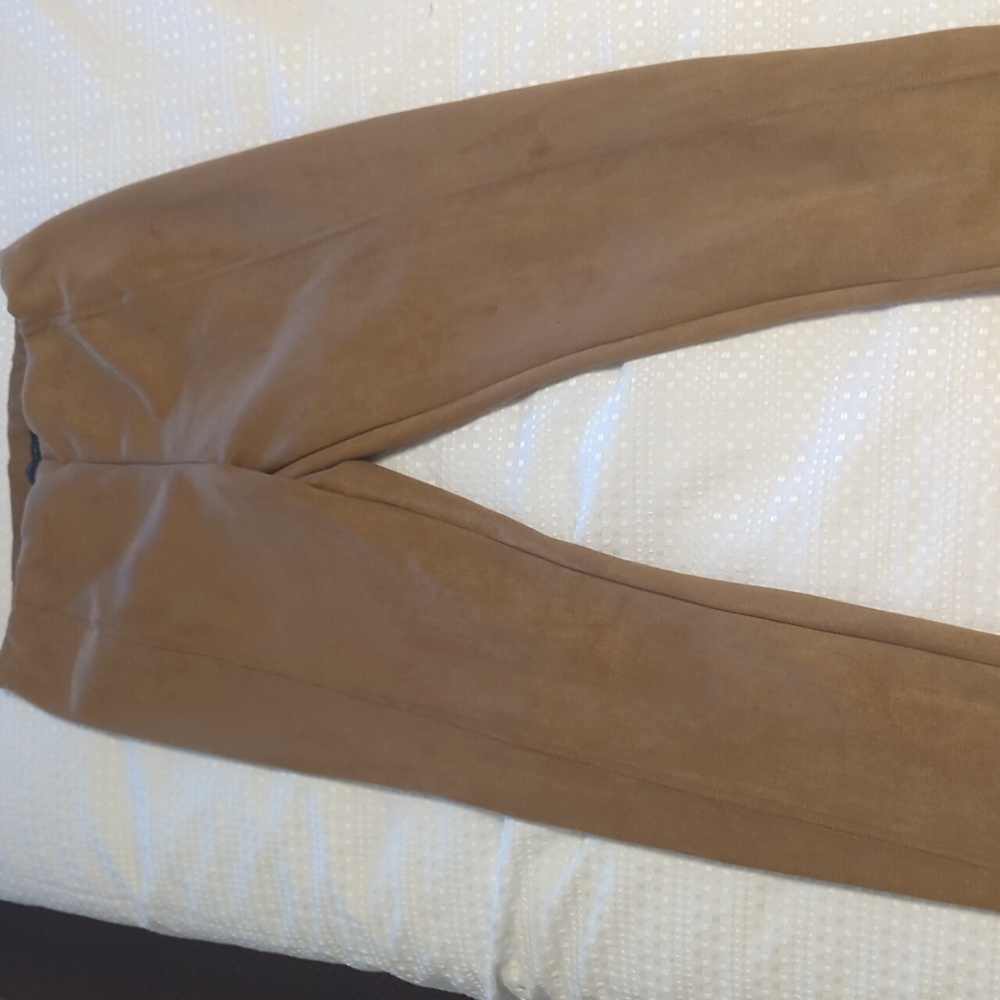 T Tahari fitted pants